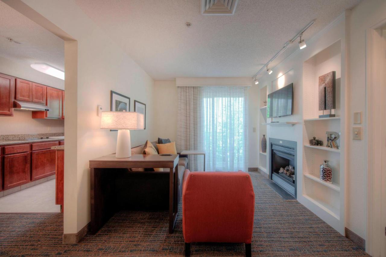 Residence Inn By Marriott Raleigh Crabtree Valley Exteriör bild
