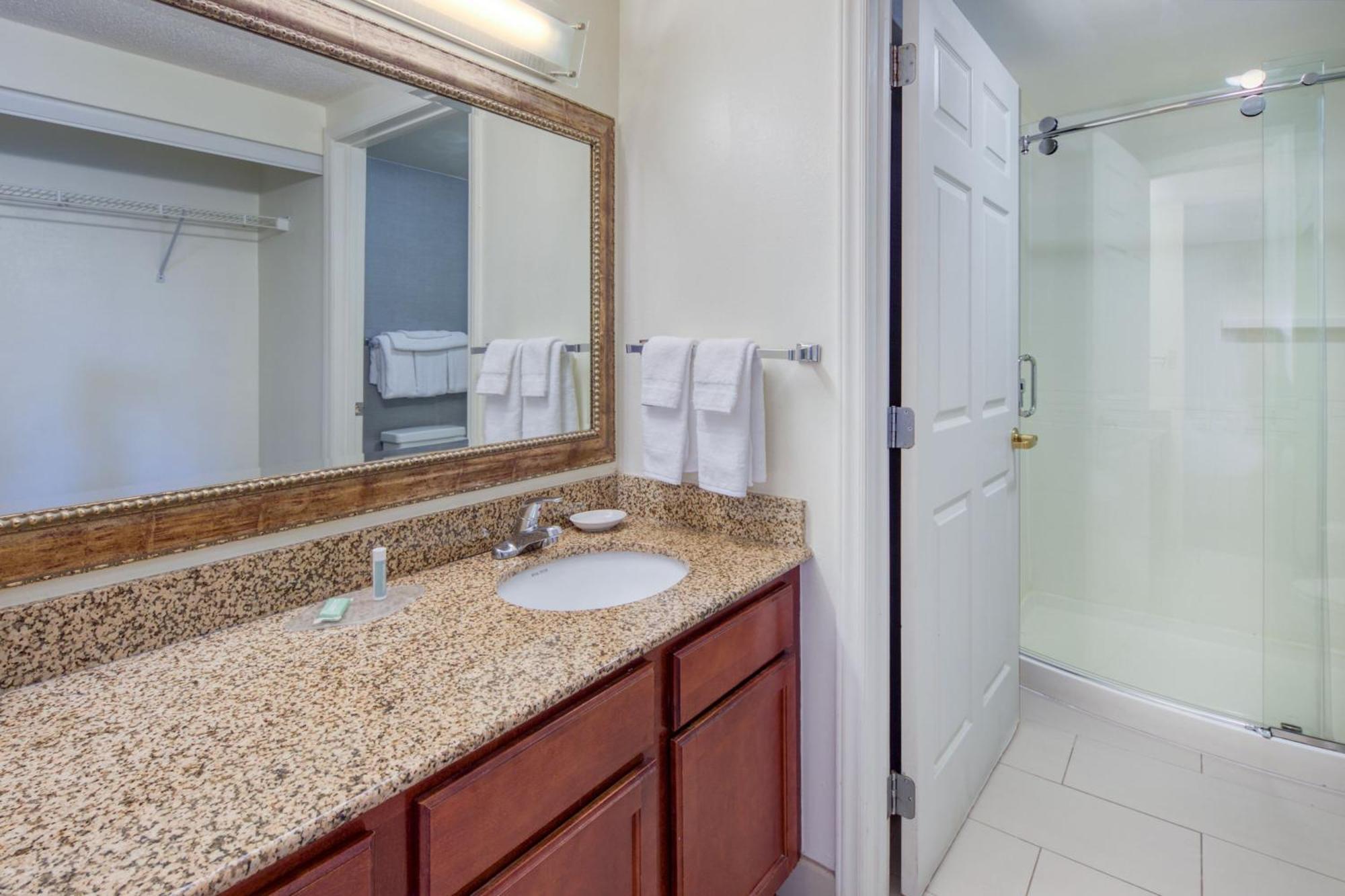 Residence Inn By Marriott Raleigh Crabtree Valley Exteriör bild